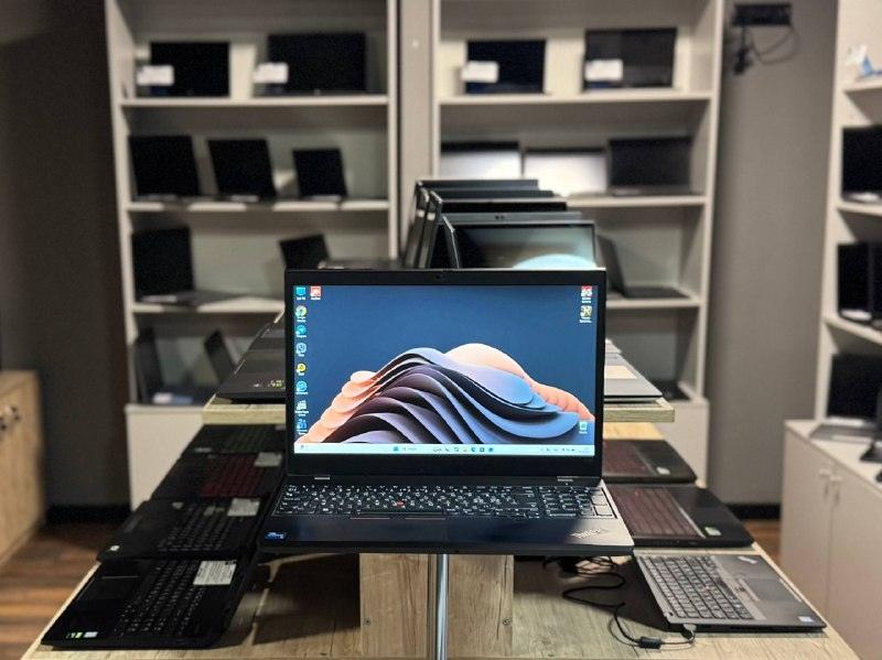 Lenovo ThinkPad P15v Gen3