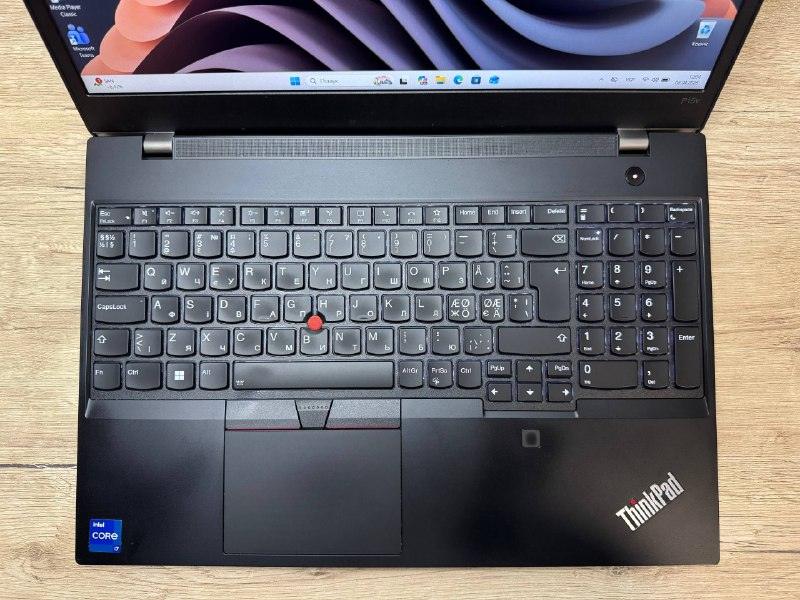 Lenovo ThinkPad P15v Gen3