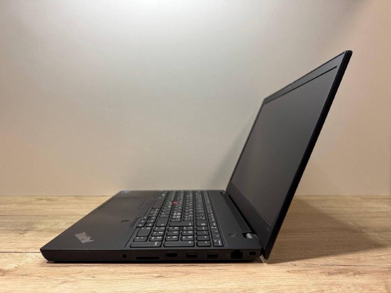 Lenovo ThinkPad P15v Gen3