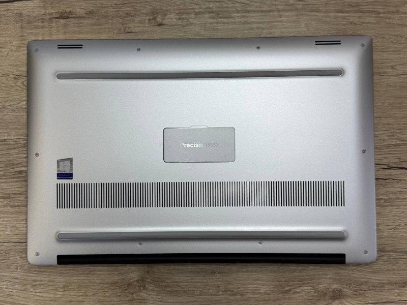 Dell Precision 5530