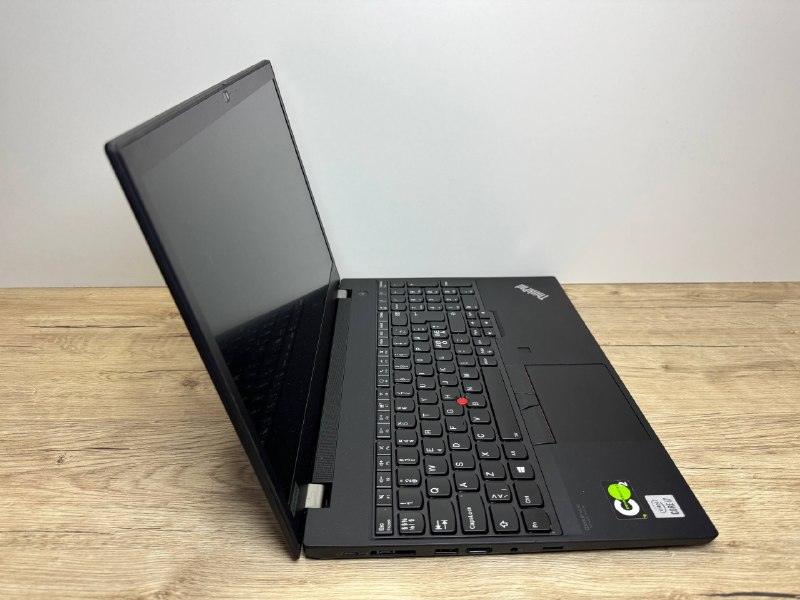 Lenovo ThinkPad P15s Gen1