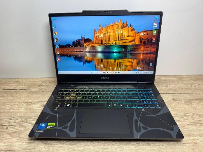 MSI Cyborg 15 B2RWFKG